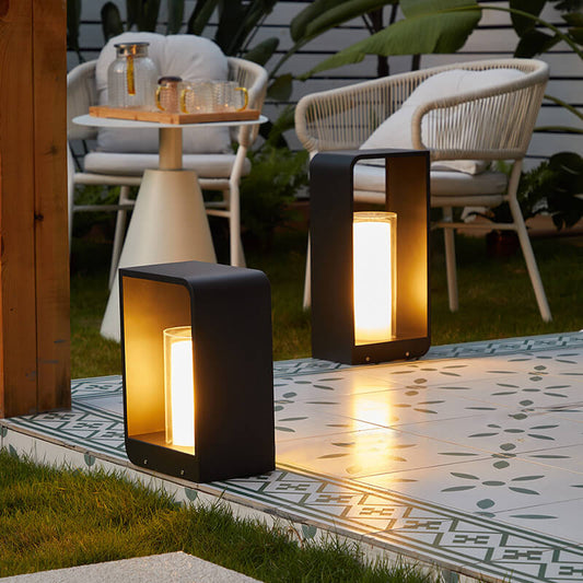 Landscape light in patio and garden setting — solar or hardwired option | Casa Norex