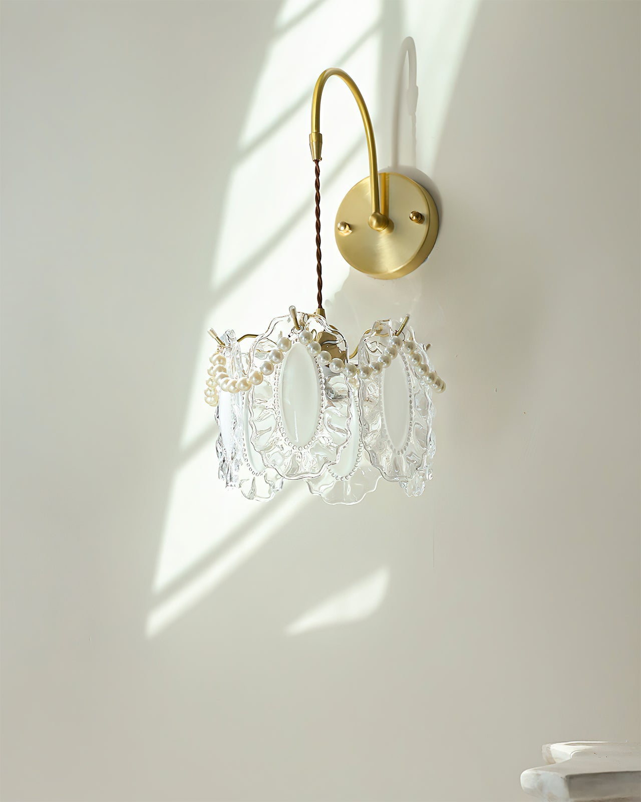 Kano Glass Wall Light