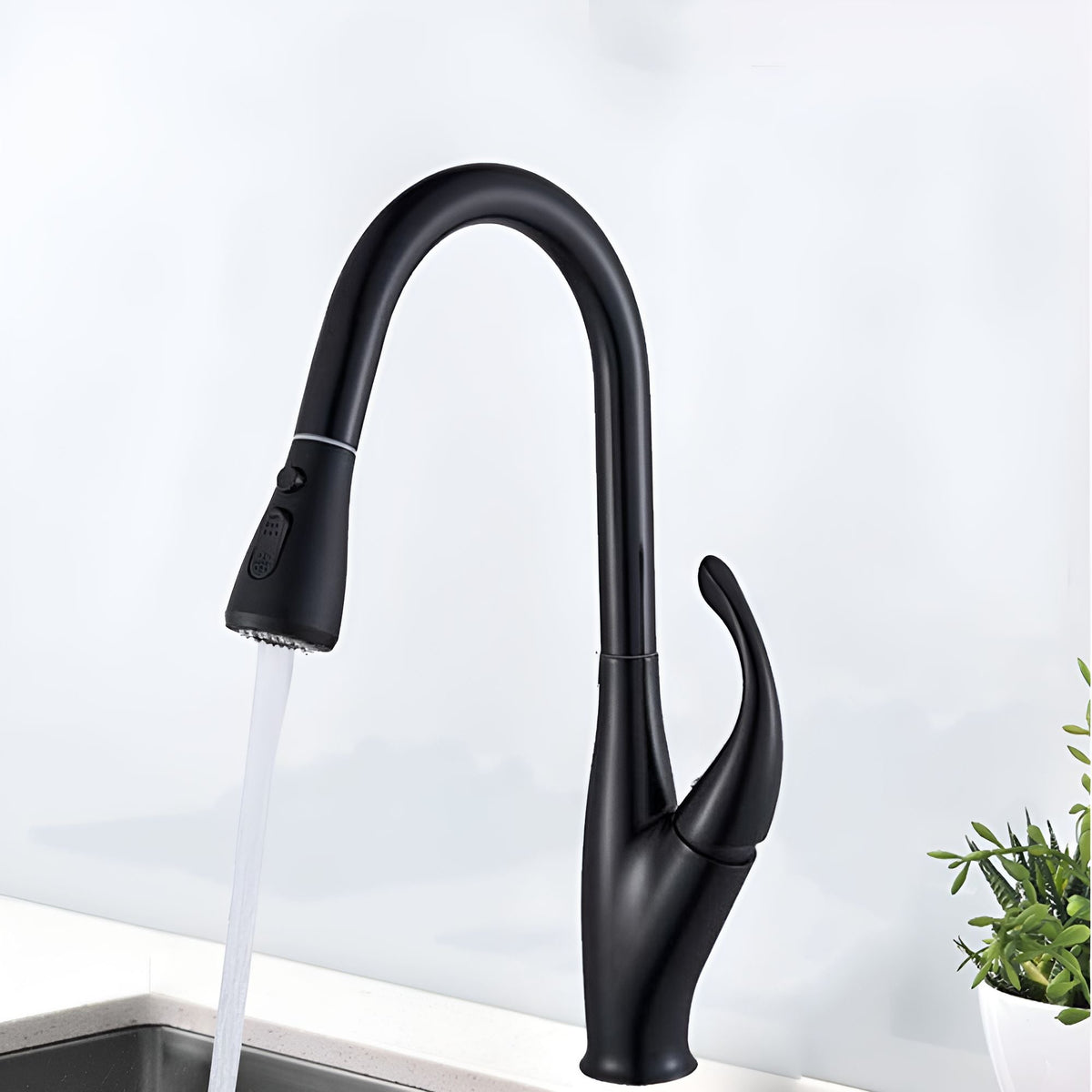 Winslow Victorian Pull-Out Kitchen Faucet — Matte Black finish | Casa Norex