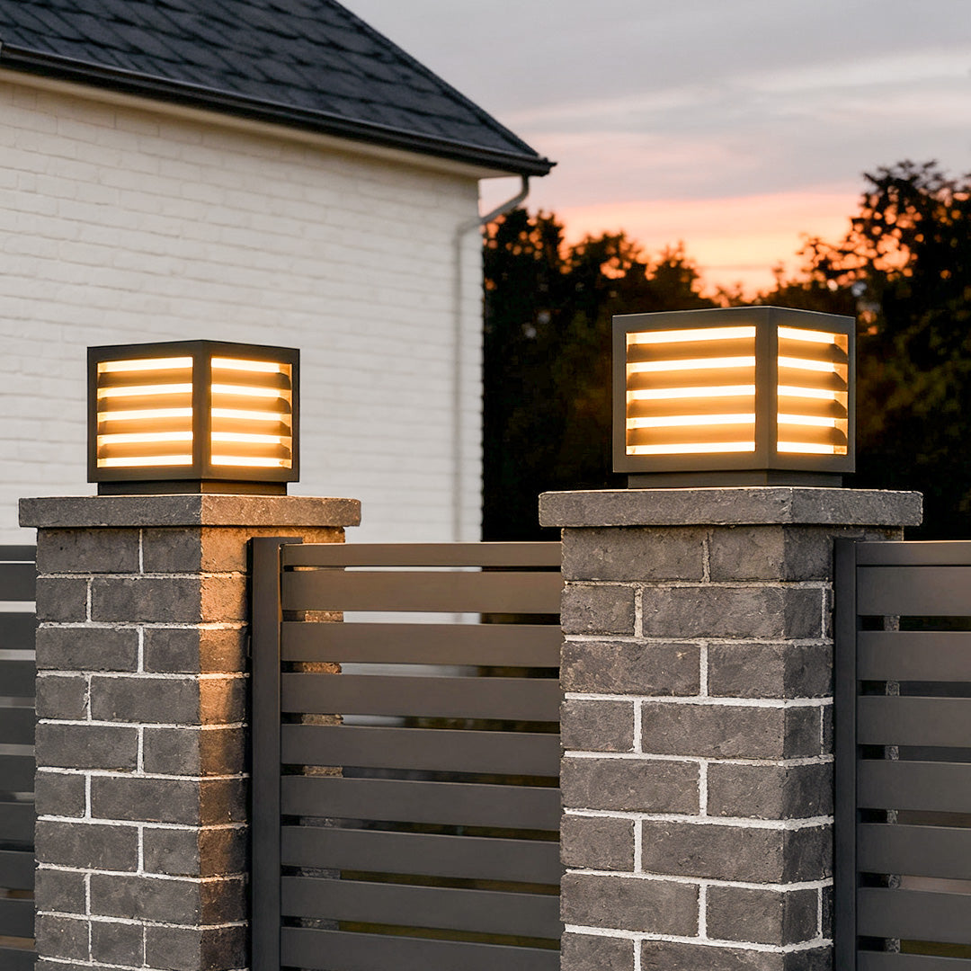 Harcourt pillar light for garden, driveway and patio | Casa Norex