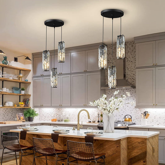 Pendant light in dining room setting — sparkling glow | Casa Norex