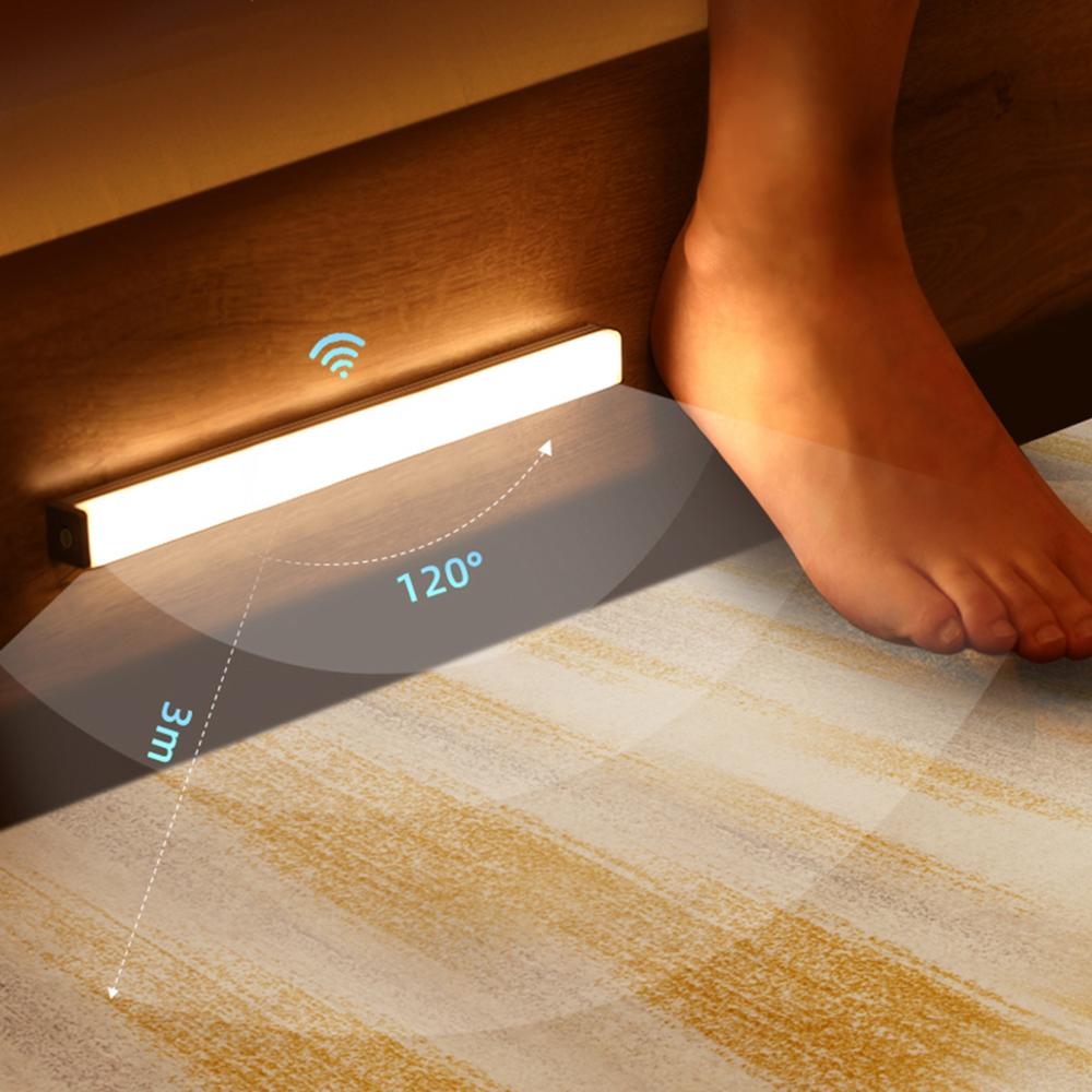 Light bar detecting a foot stepping near a bed — Casa Norex
