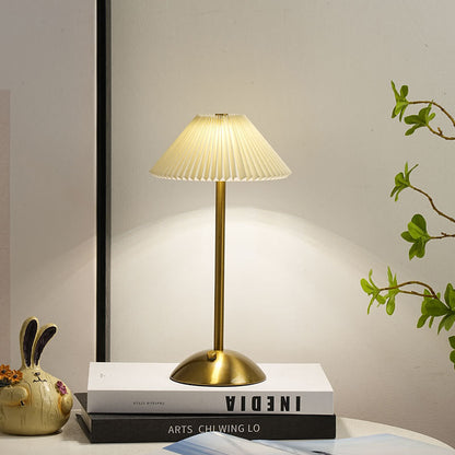 Table Lamp mounting detail view — pleated fabric shade on iron base | Casa Norex