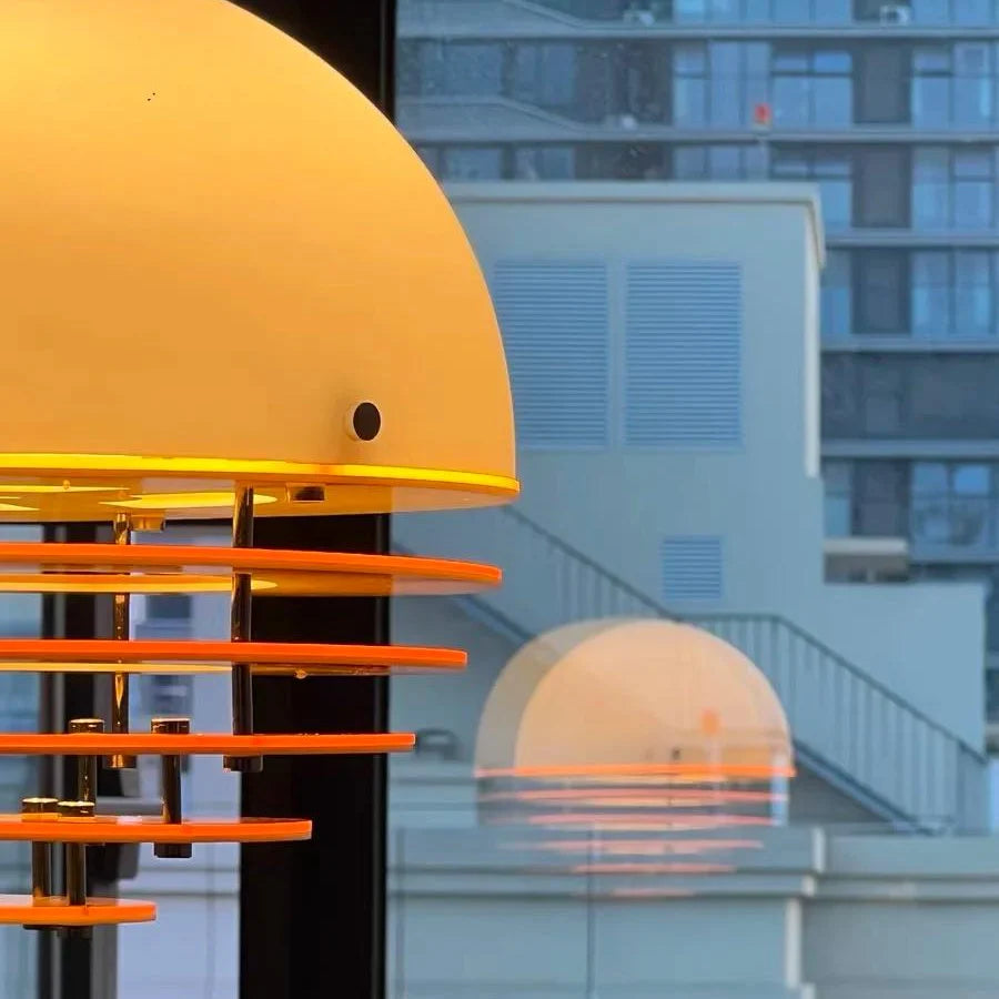 Sunset glass pendant light detail shot — Casa Norex