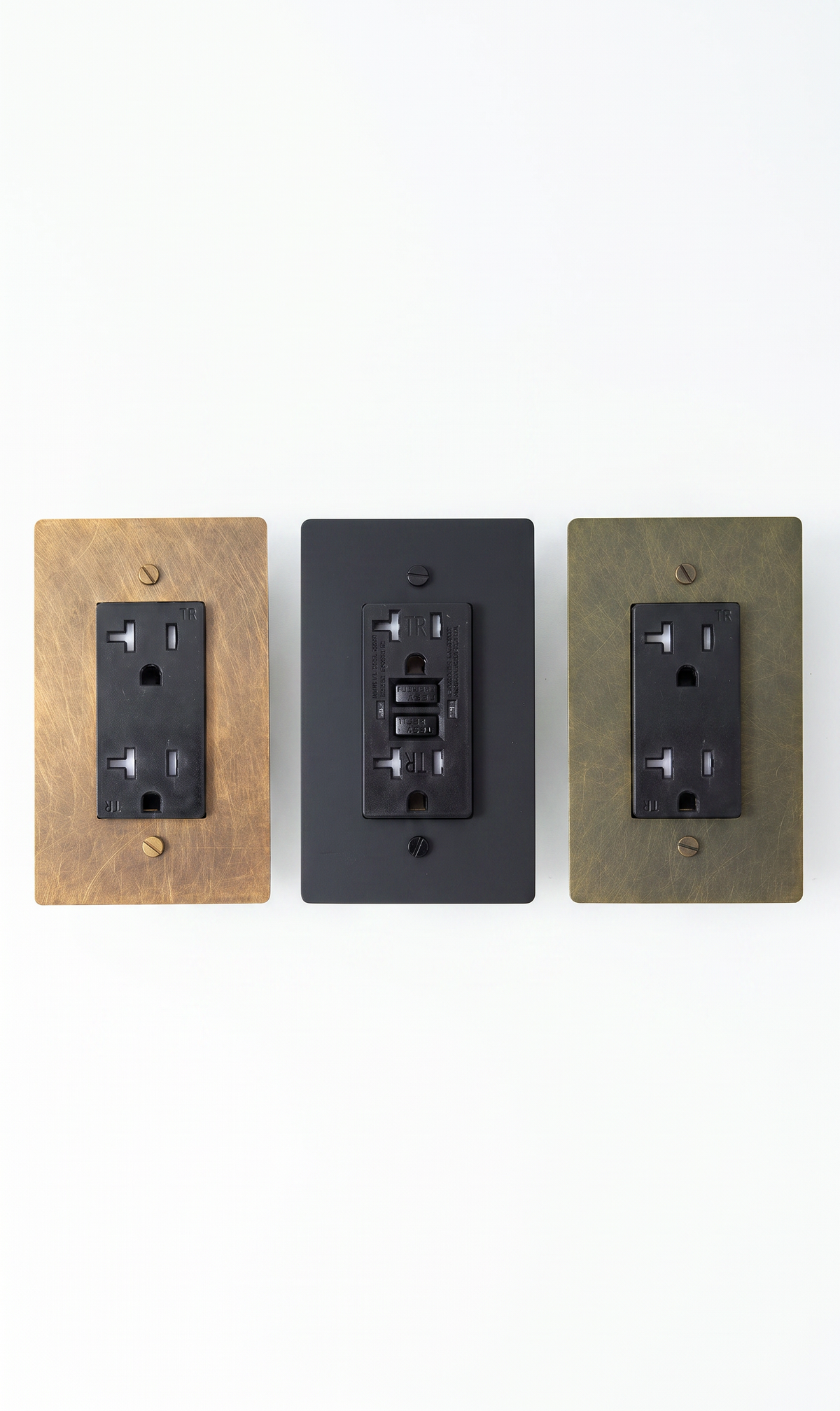 20A Multi-Finish Wall Outlet