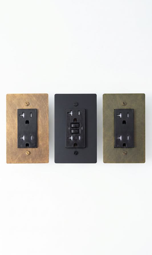 20A Multi-Finish Wall Outlet