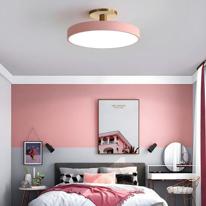 Close-up of acrylic diffuser texture on semi-flush ceiling light | Casa Norex