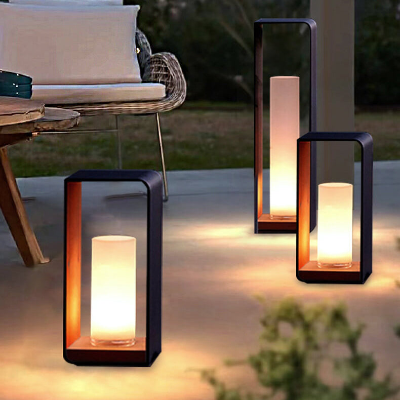 Landscape light tri-color remote control detail — Casa Norex