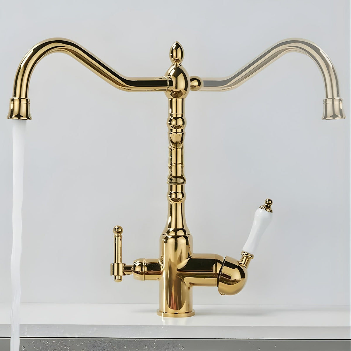 Claritas Kitchen Faucet side profile — Matte Black finish — Casa Norex