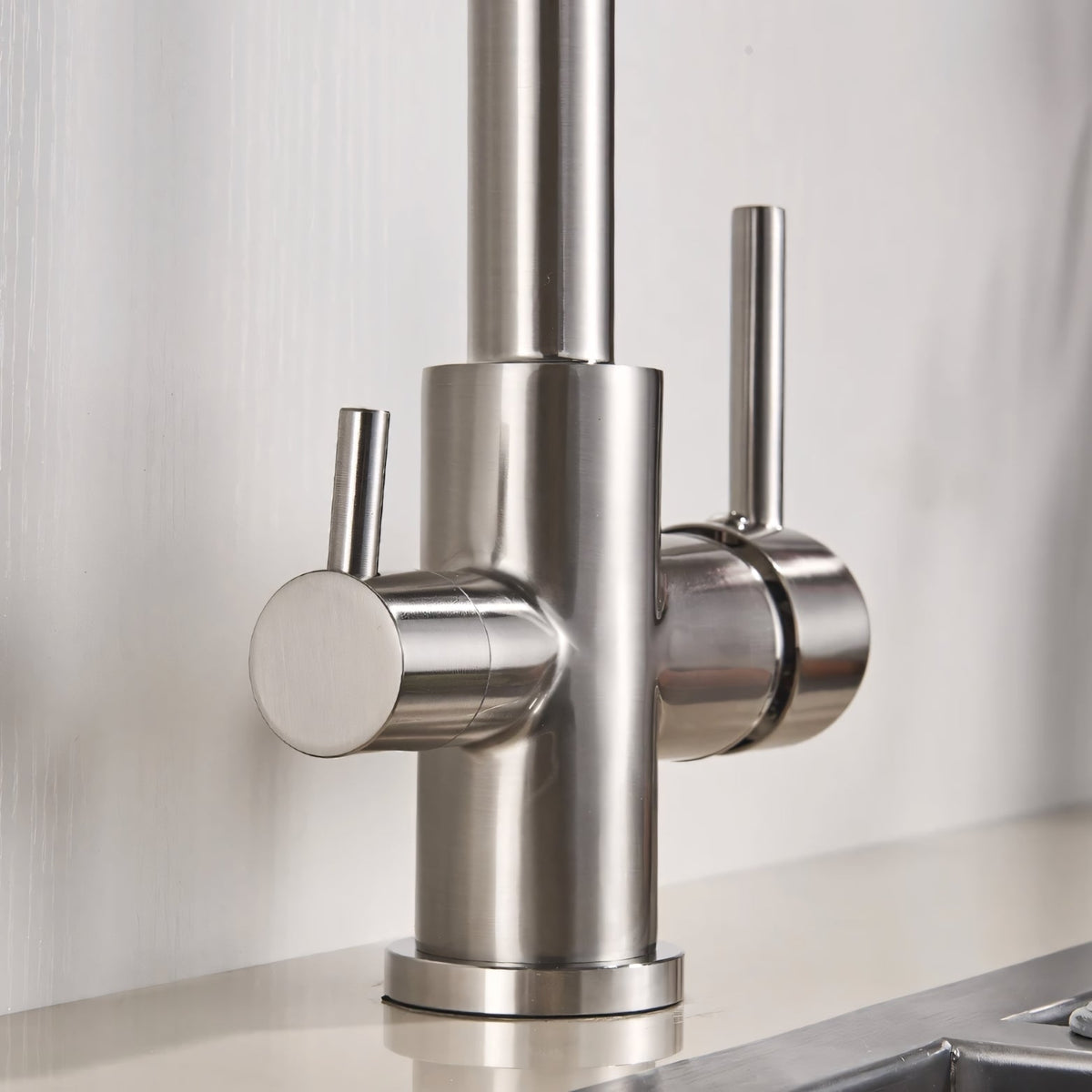 Clearwell 3-Way Filtered Pull-Out Kitchen Faucet — high-arc pull-out spout, angled view | Casa Norex