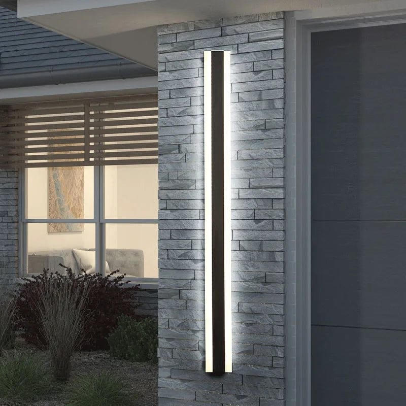 LED wall light in modern living room setting | Casa Norex