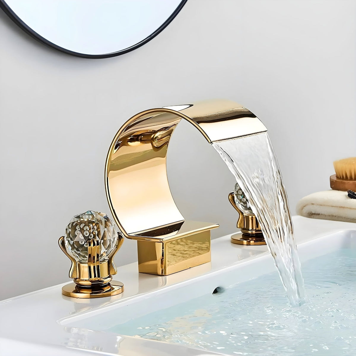 Close-up of solid brass spout and handle on Crestfall Waterfall Bathroom Faucet | Casa Norex
