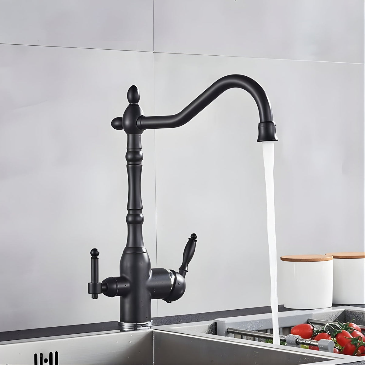 Claritas Kitchen Faucet handle detail — Antique Brass finish — Casa Norex