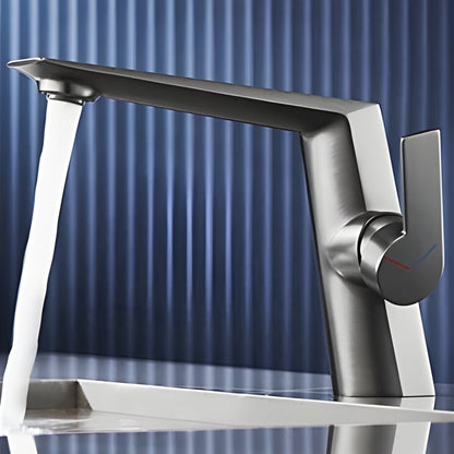 Purelane Bathroom Faucet mounting detail — Chrome finish — Casa Norex