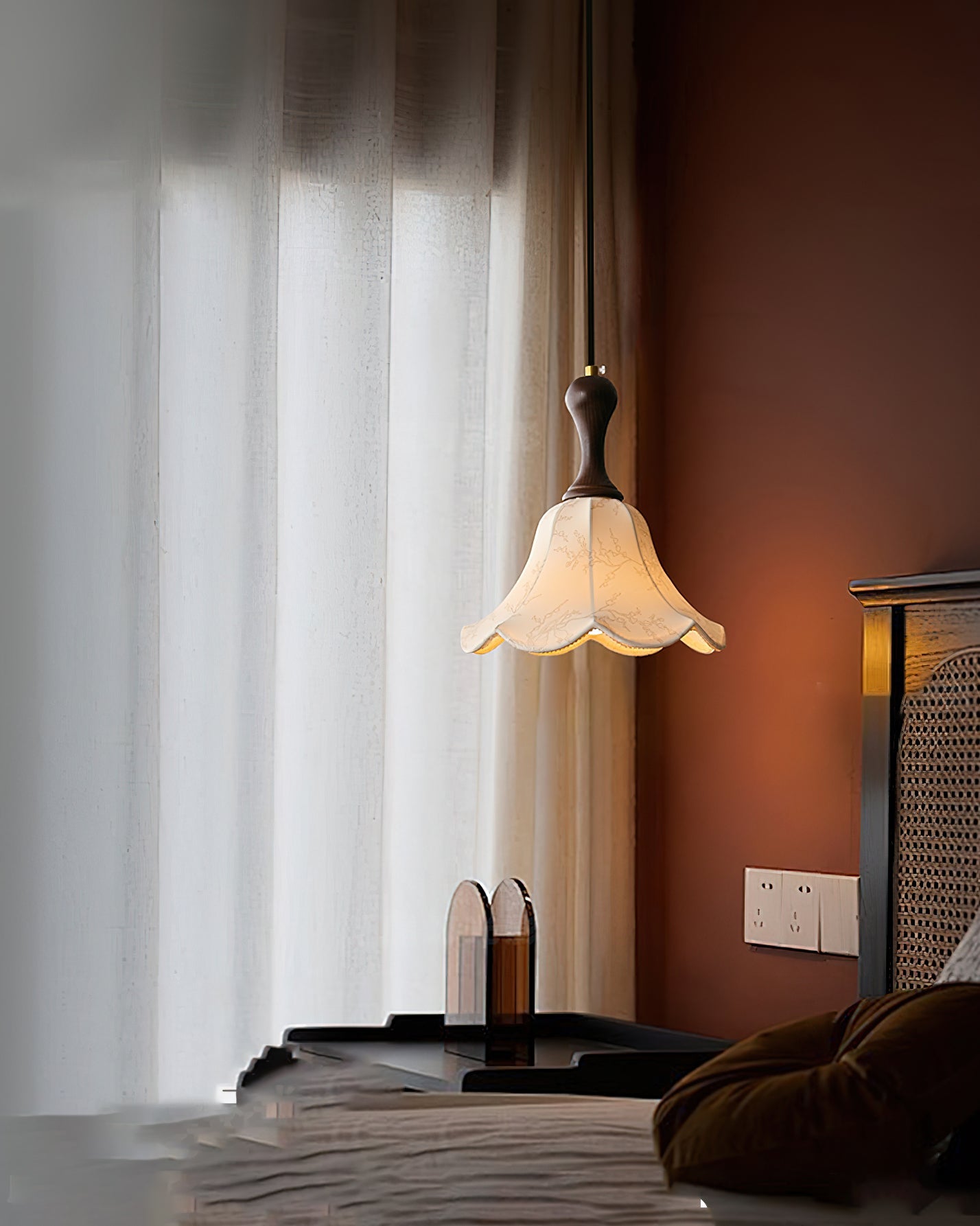 Agnes Pendant Light