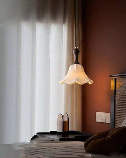 Agnes Pendant Light