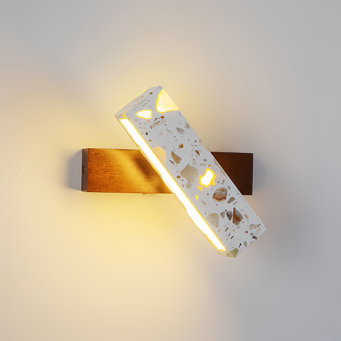 Andre Wall Lamp