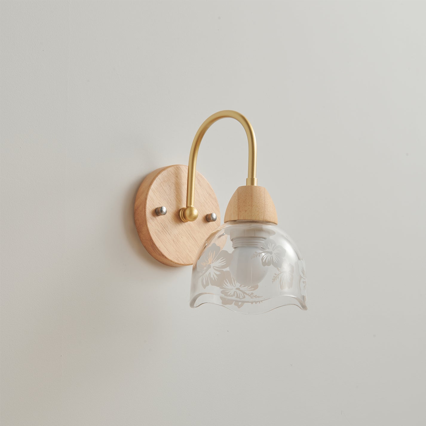Armed Wall Lamp