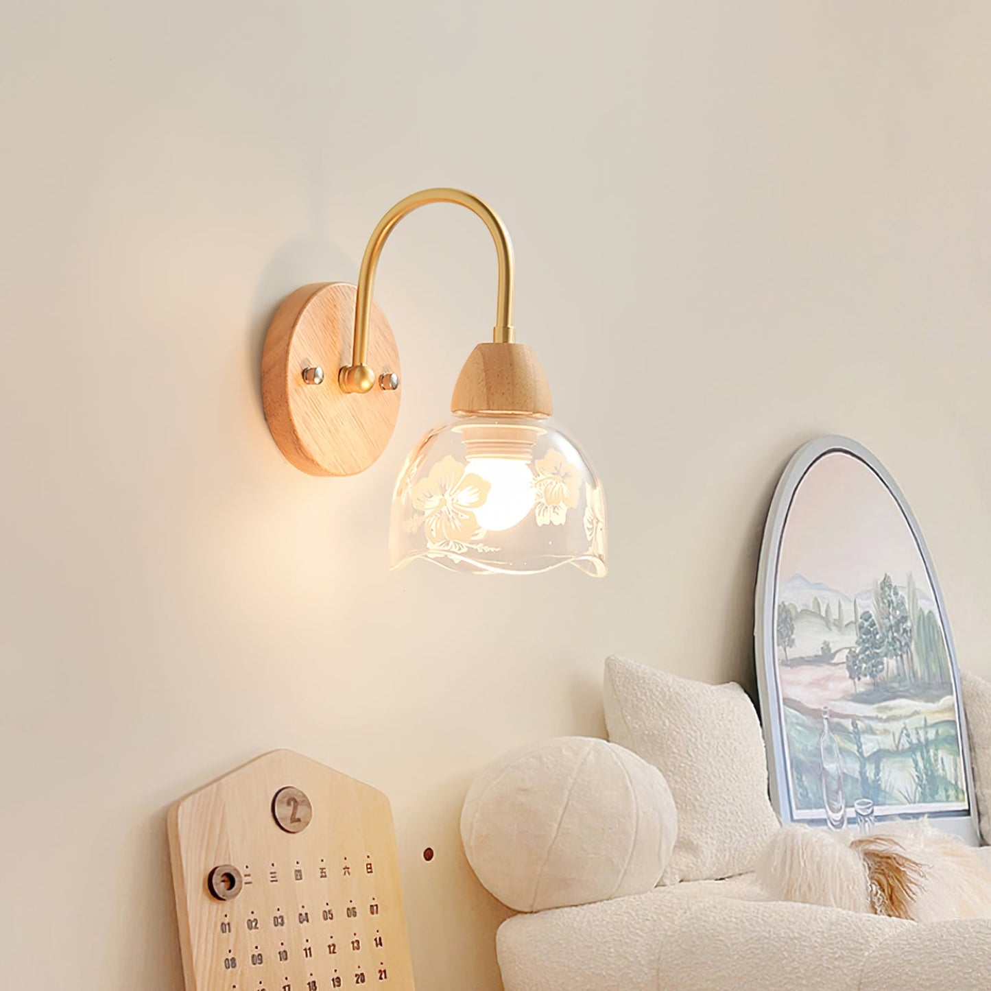 Armed Wall Lamp