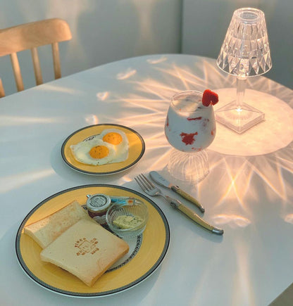 Sparkle Glam Built-in Battery Table Lamp