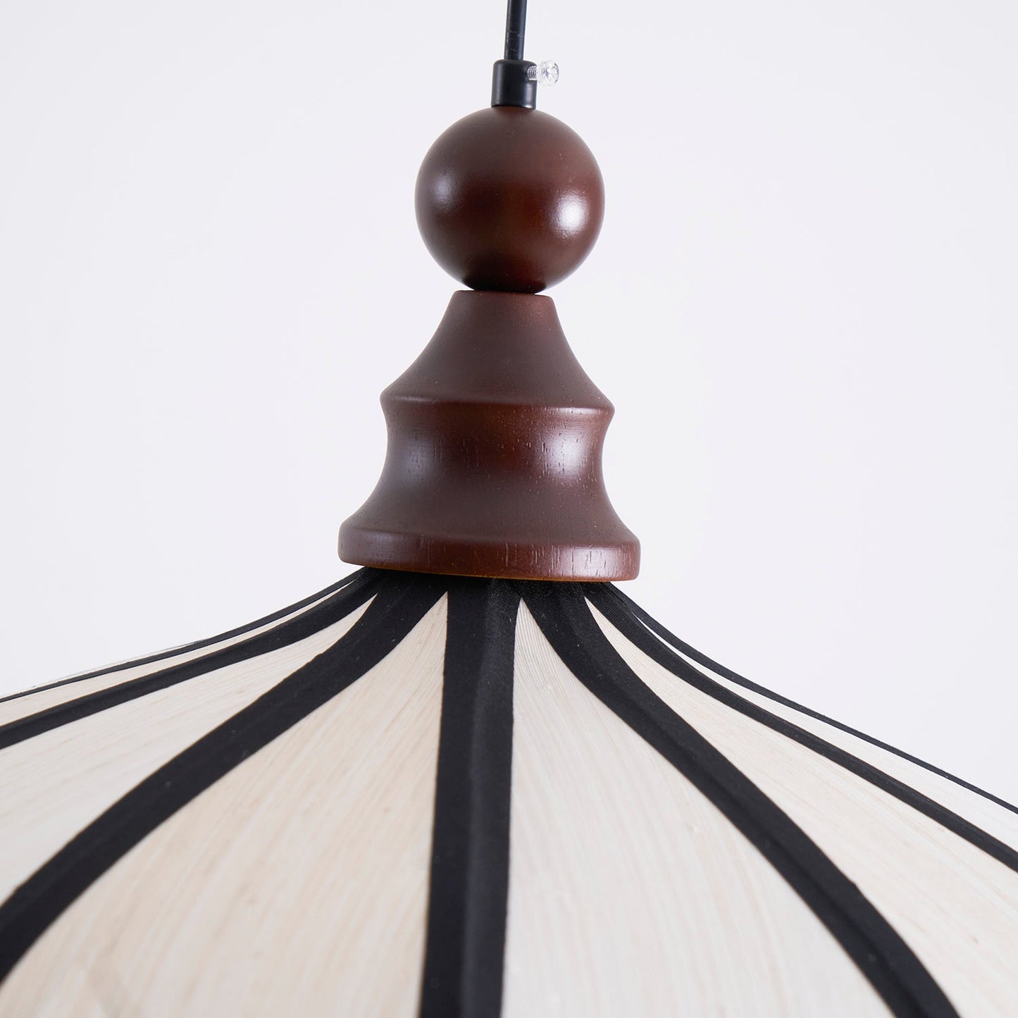 Botan Pendant Light