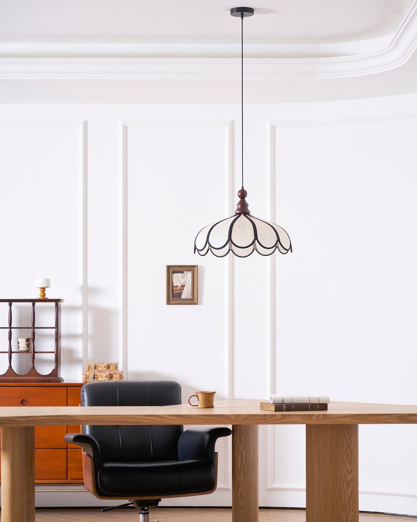 Botan Pendant Light
