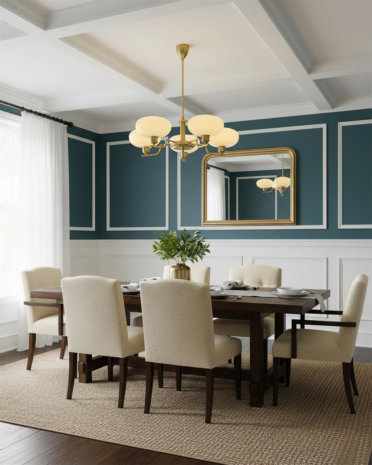 Chandelier in dining room setting — layered multi-arm glow | Casa Norex