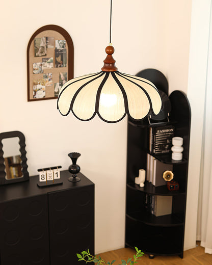 Botan Pendant Light