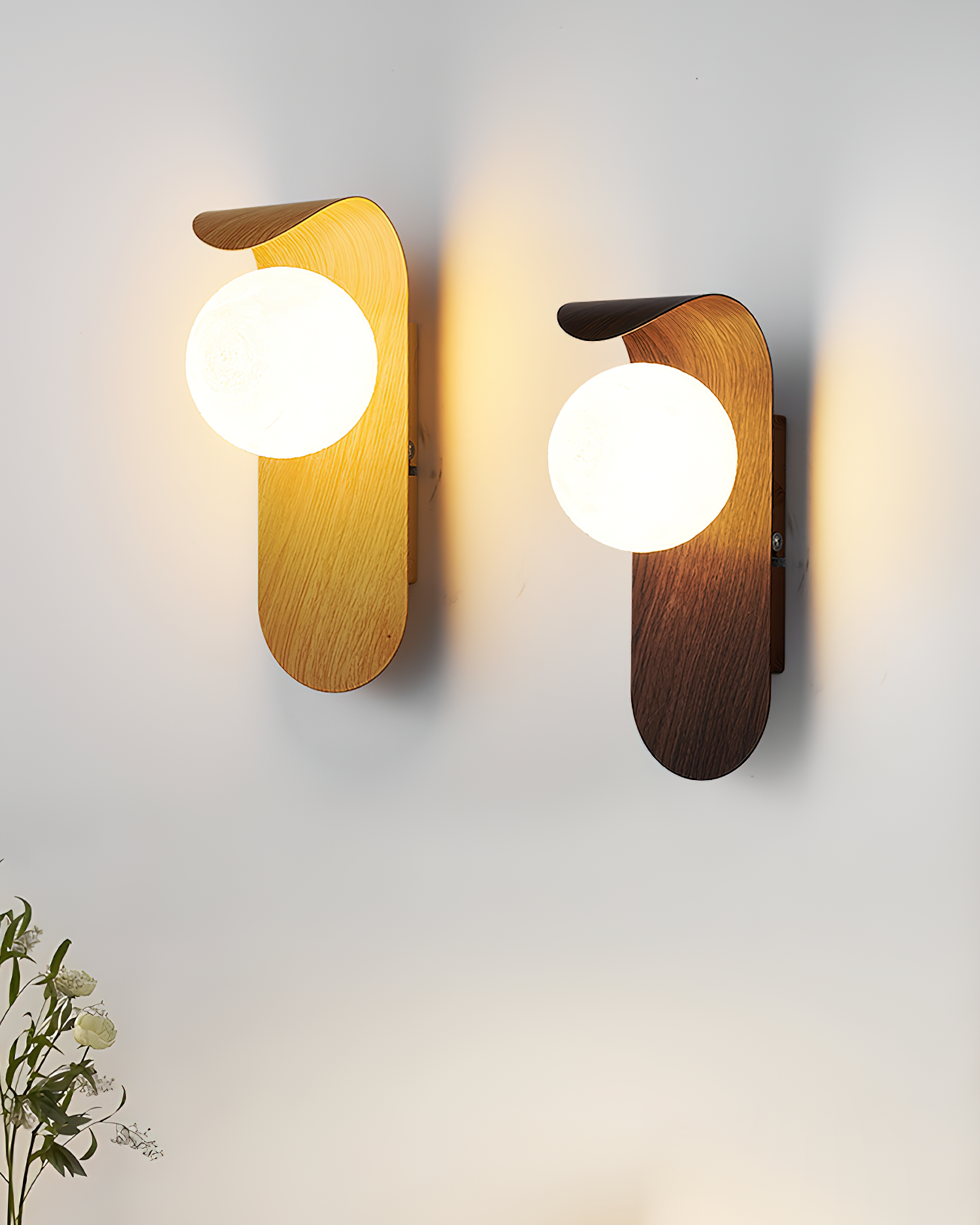 Close-up of water-transfer wood finish on wall sconce | Casa Norex