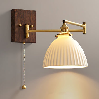 Close-up of pull chain switch on ceramic wall sconce | Casa Norex