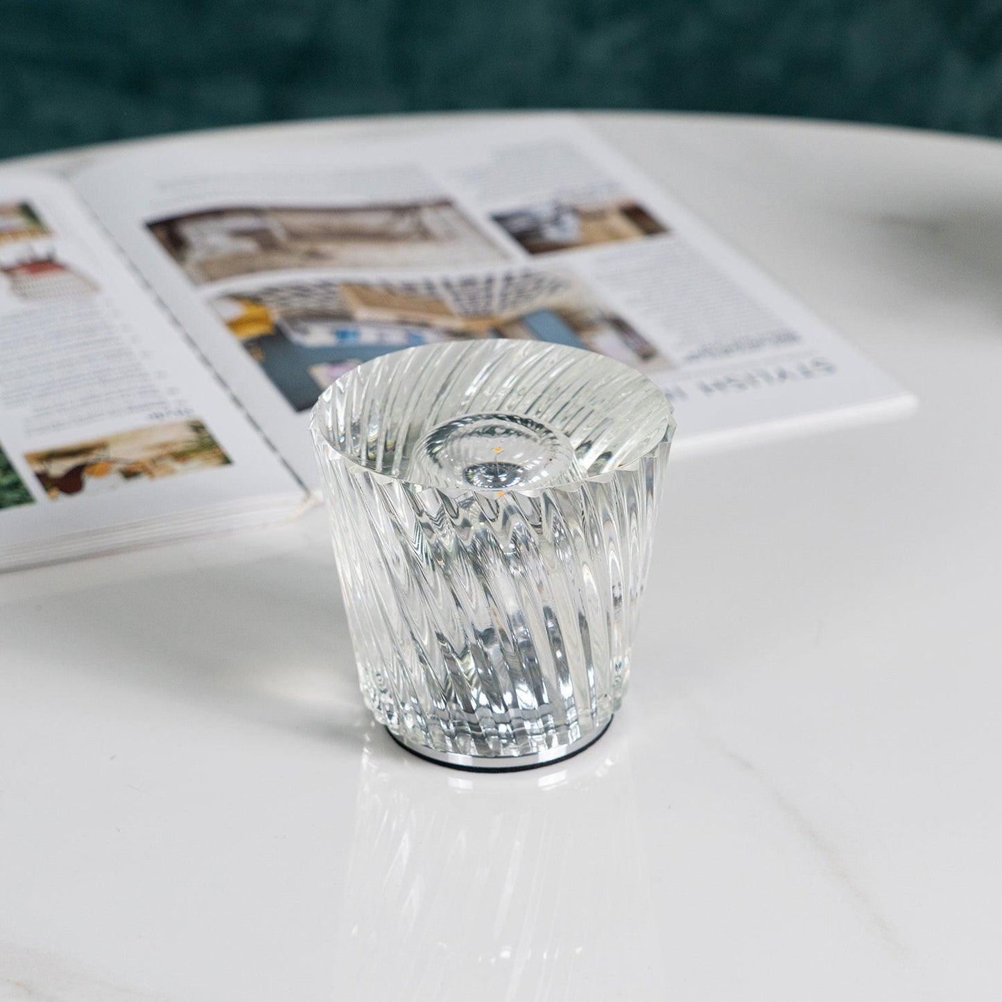 Crystal Diamond Table Lamp (built-in battery)