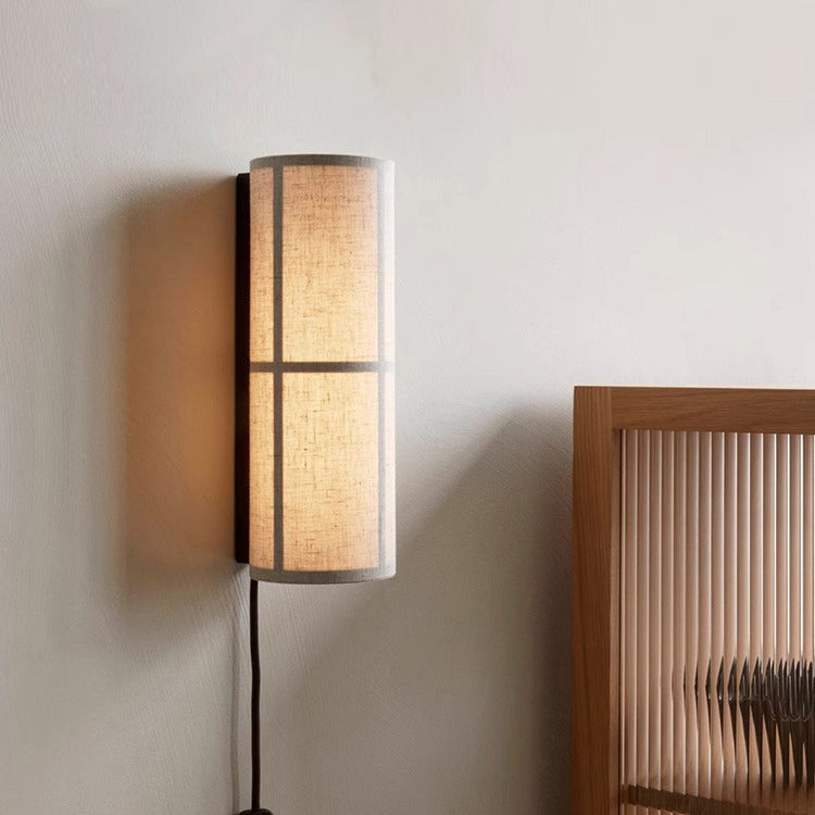 Woven fabric shade close-up - Cylinder Fabric wall lamp by Casa Norex