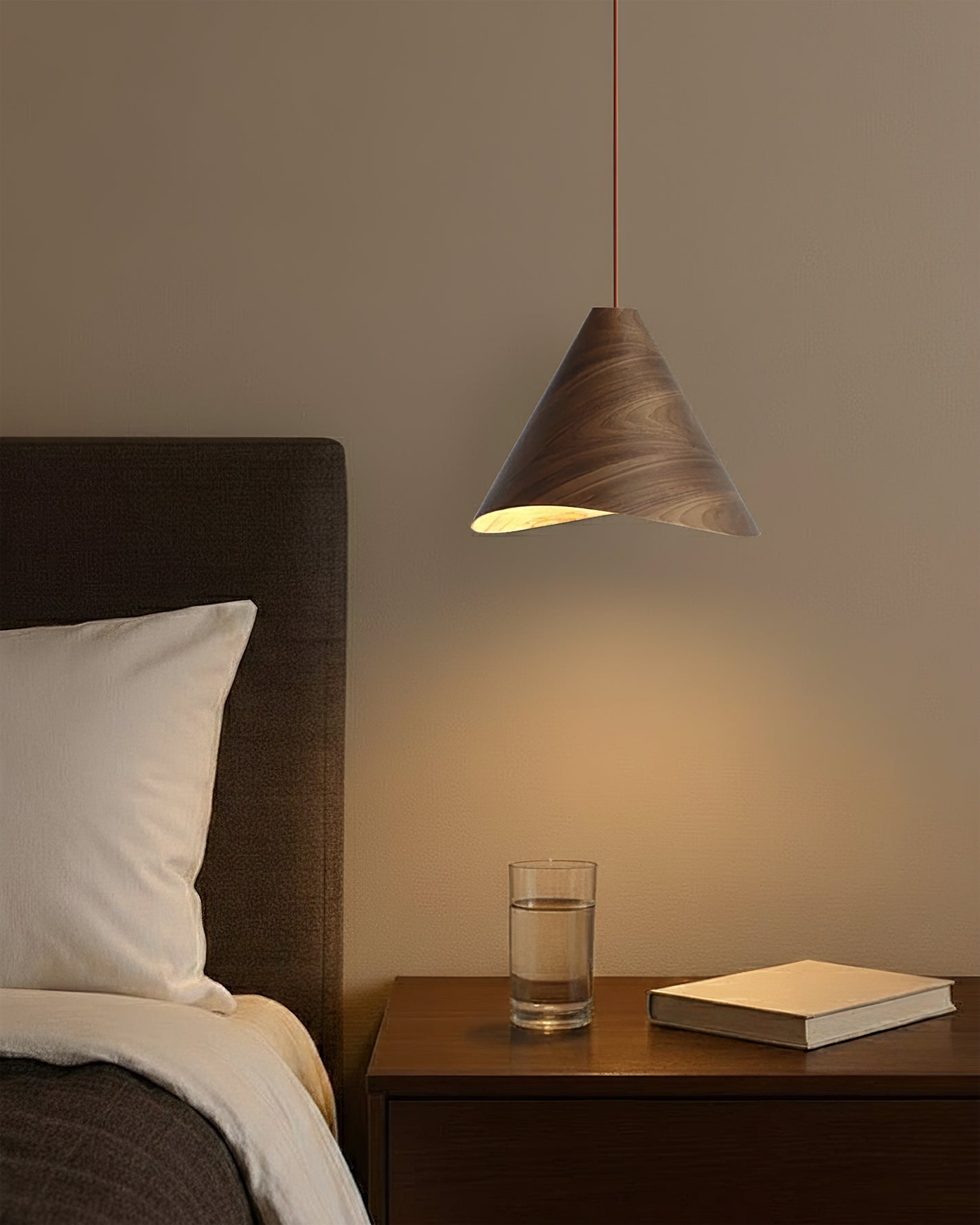 Conica Pendant Light