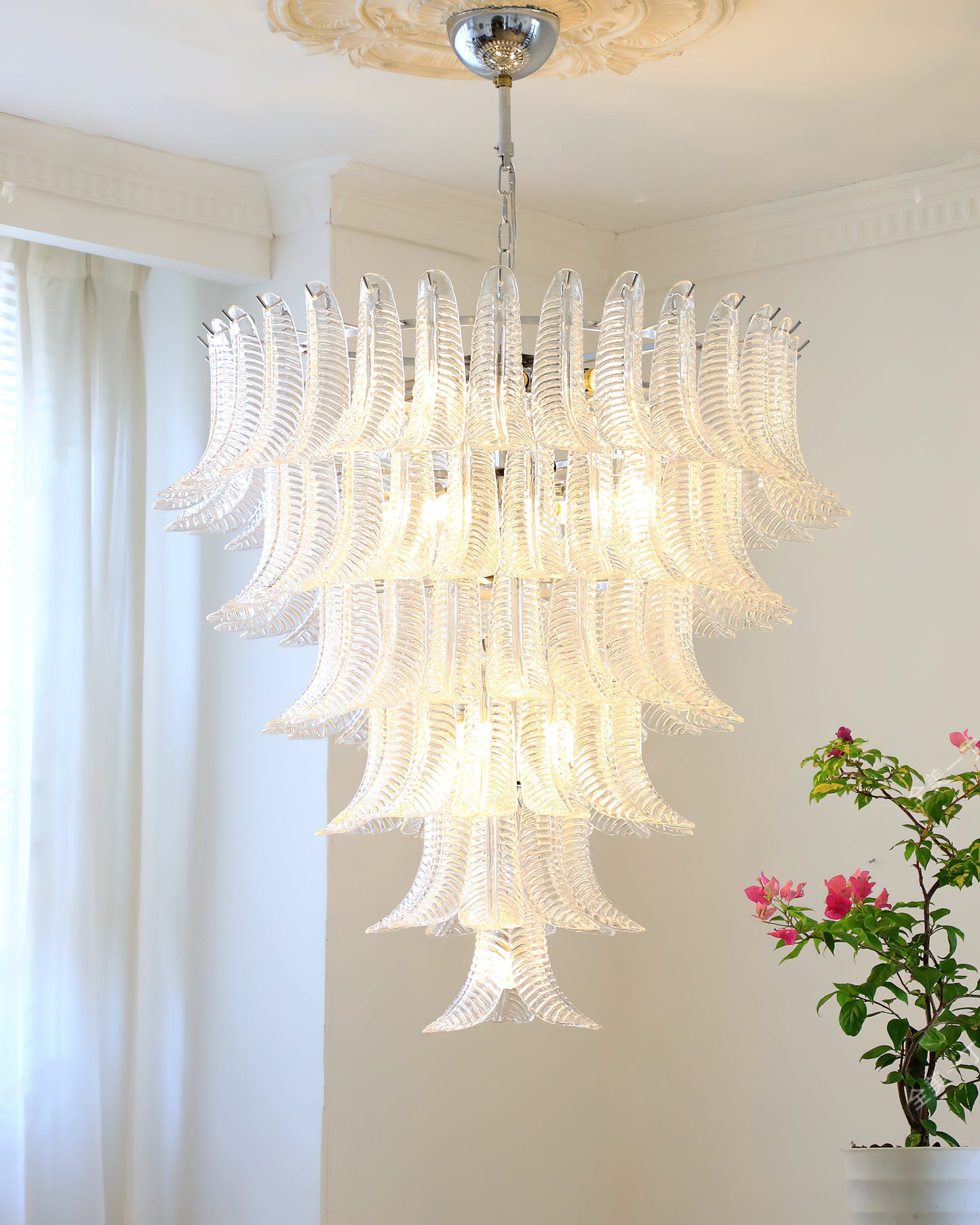 Eclissi Tiered Glass Chandelier