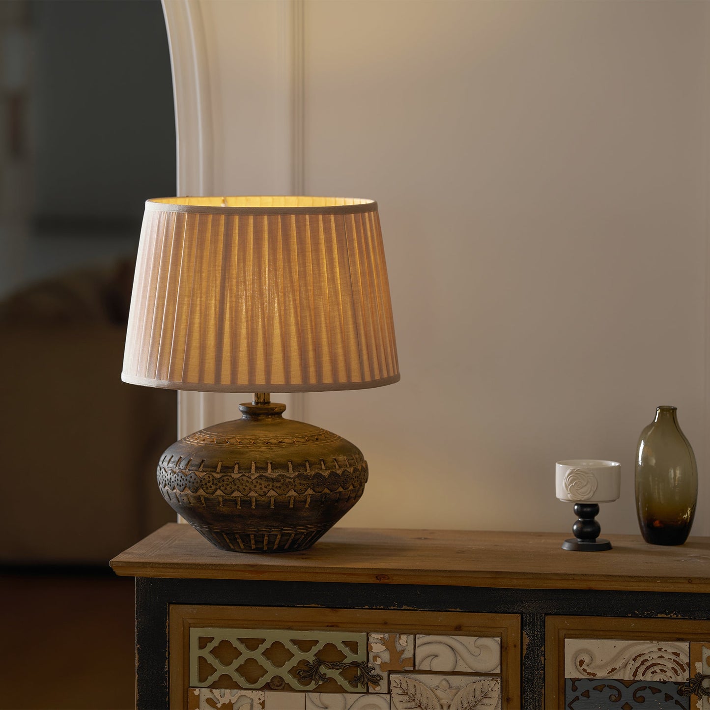 Etta Ceramic Table Lamp