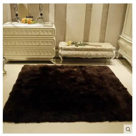 Pure wool shag rug in coffee brown colorway | Casa Norex