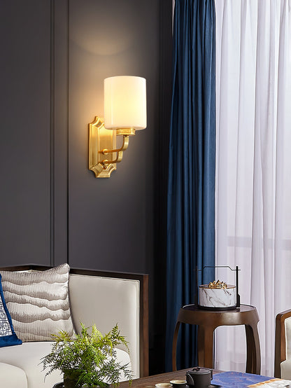Hamilton Wall Lamp