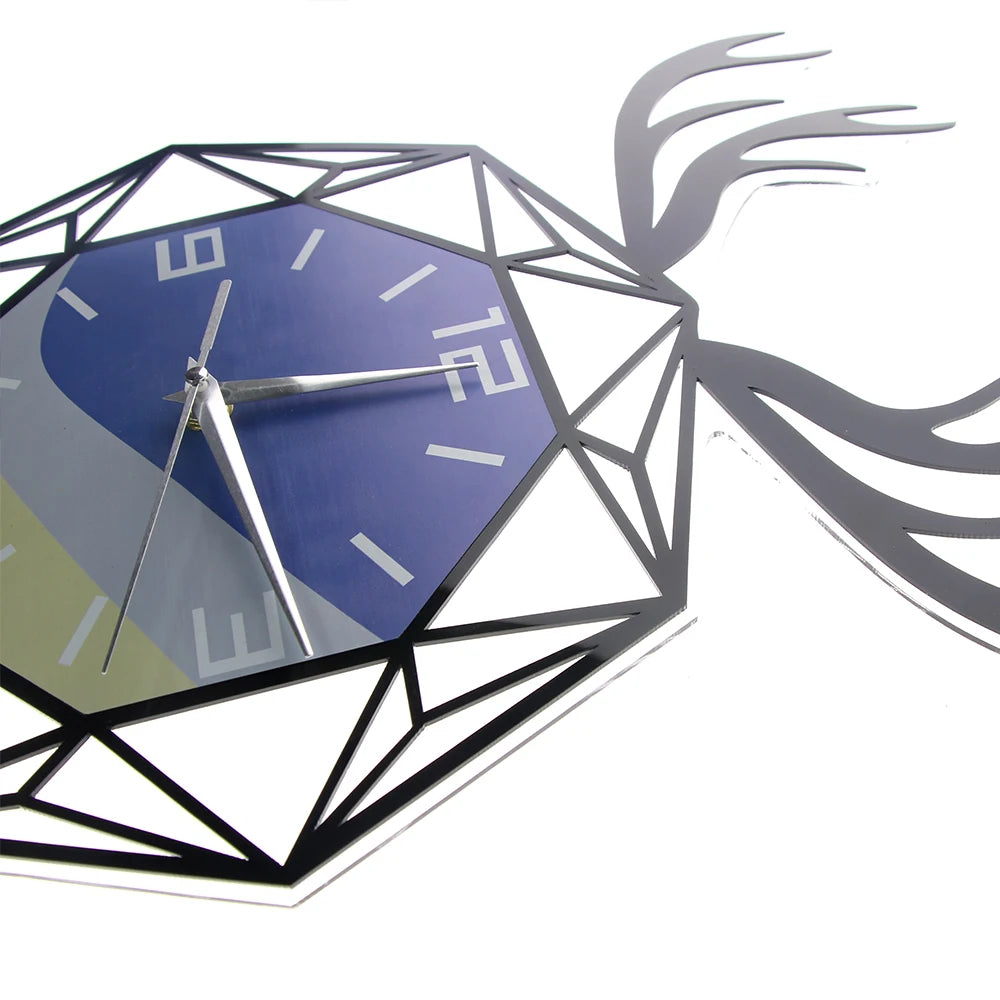 Deer Horn Pendulum Wall Clock close-up of the swinging pendulum | Casa Norex