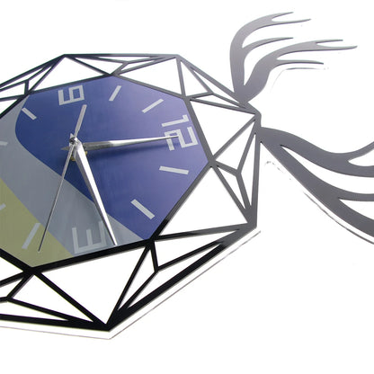 Deer Horn Pendulum Wall Clock close-up of the swinging pendulum | Casa Norex