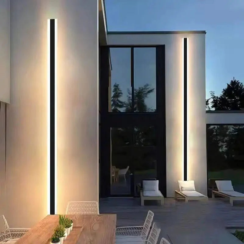 Wall light in cool white color temperature — Casa Norex