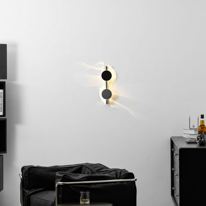 Kinetic Shadow Wall Lamp