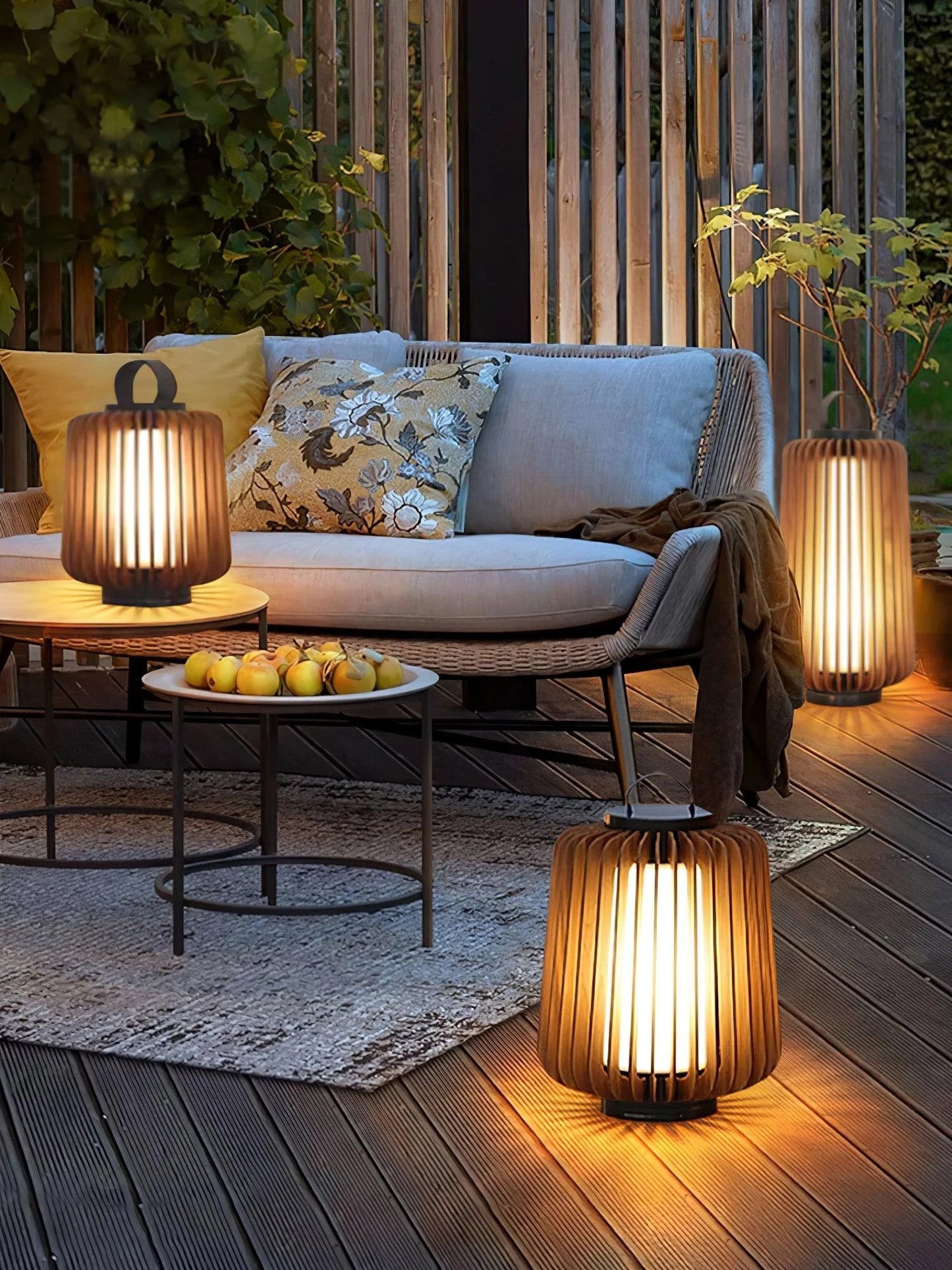 Lanvera Rechargeable Outdoor Table Light