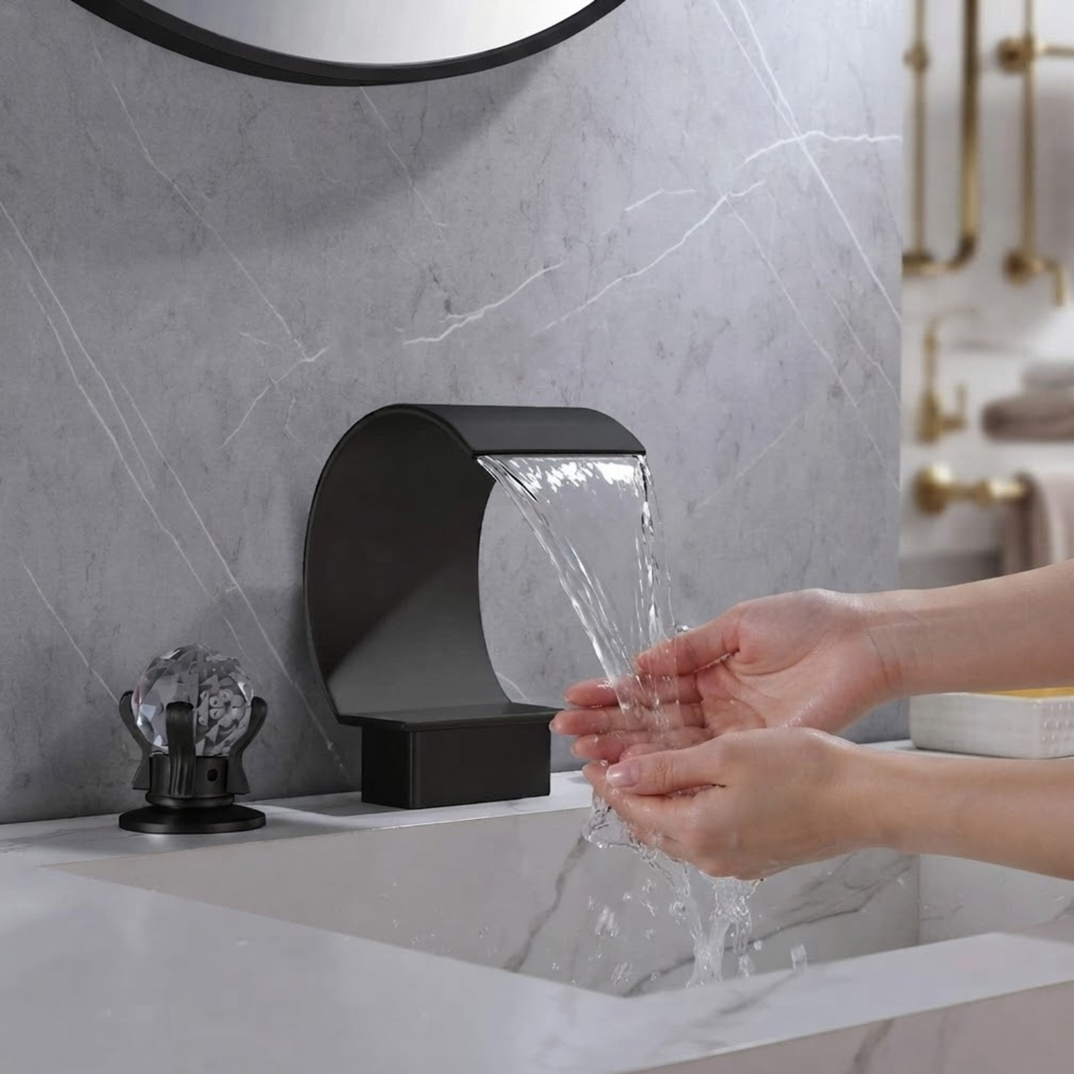 Crystalline Tub Faucet reach profile — Matte Black finish — Casa Norex