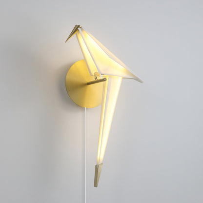 Bird sculpture balanced detail - Perching Bird A plug-in sconce by Casa Norex