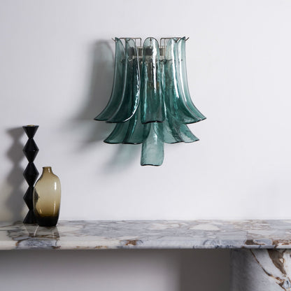 Xiravo Petral Wall Light