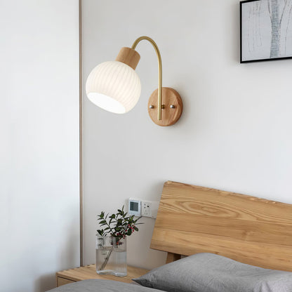 Petaluma Wall Lamp