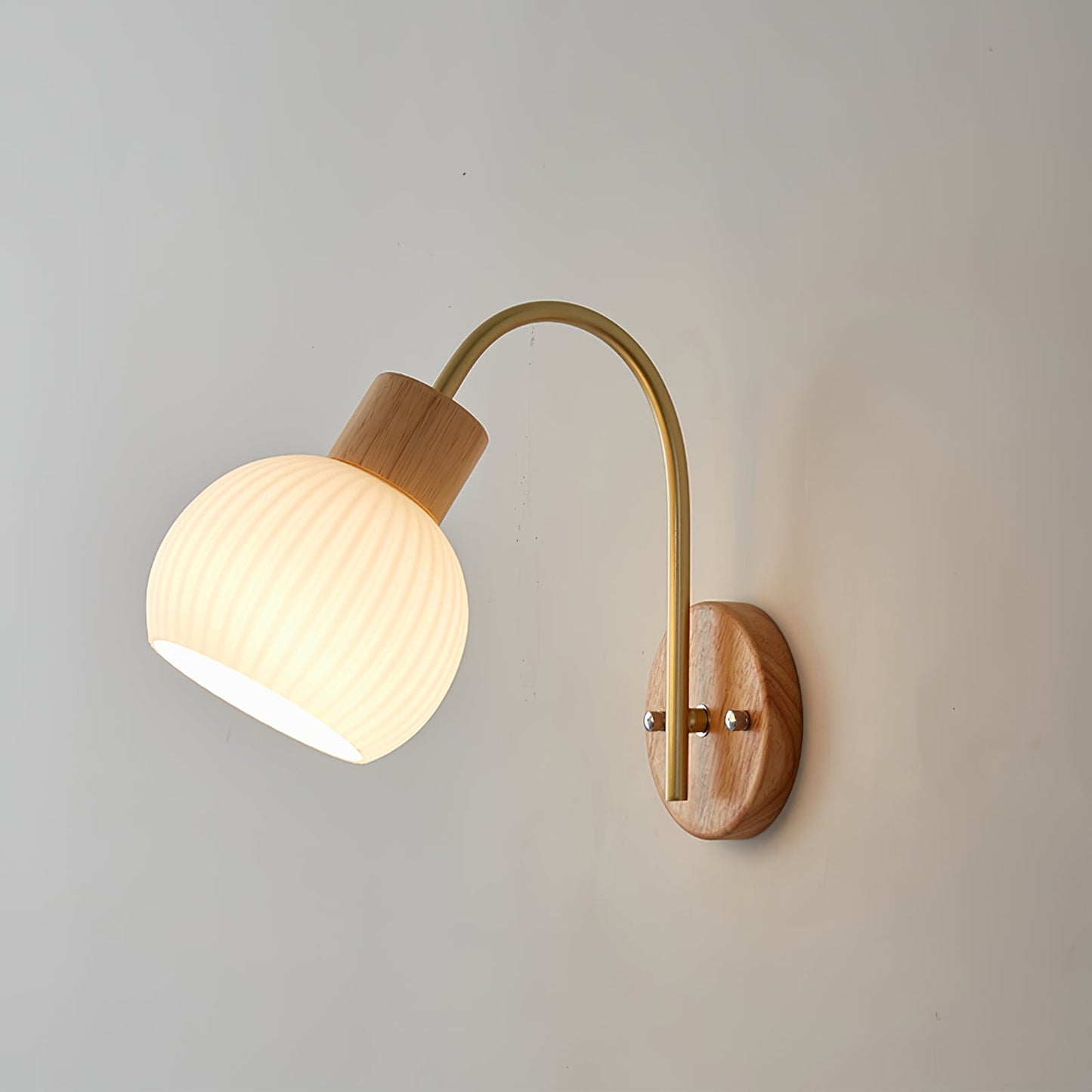 Petaluma Wall Lamp