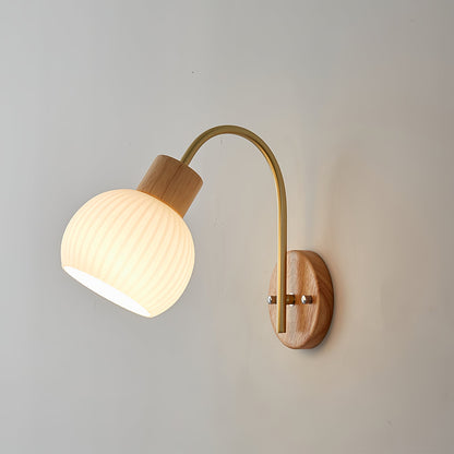 Petaluma Wall Lamp