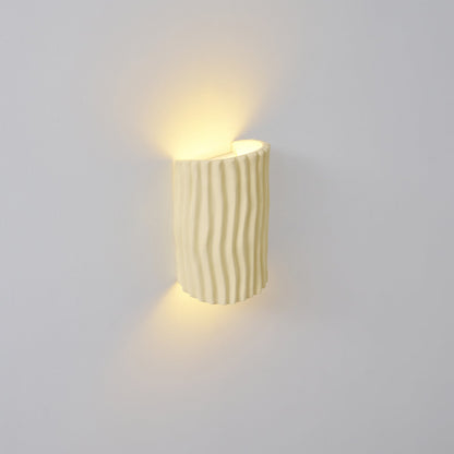 Pleated Resin Wall Lamp