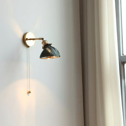 Rebell Wall Lamp